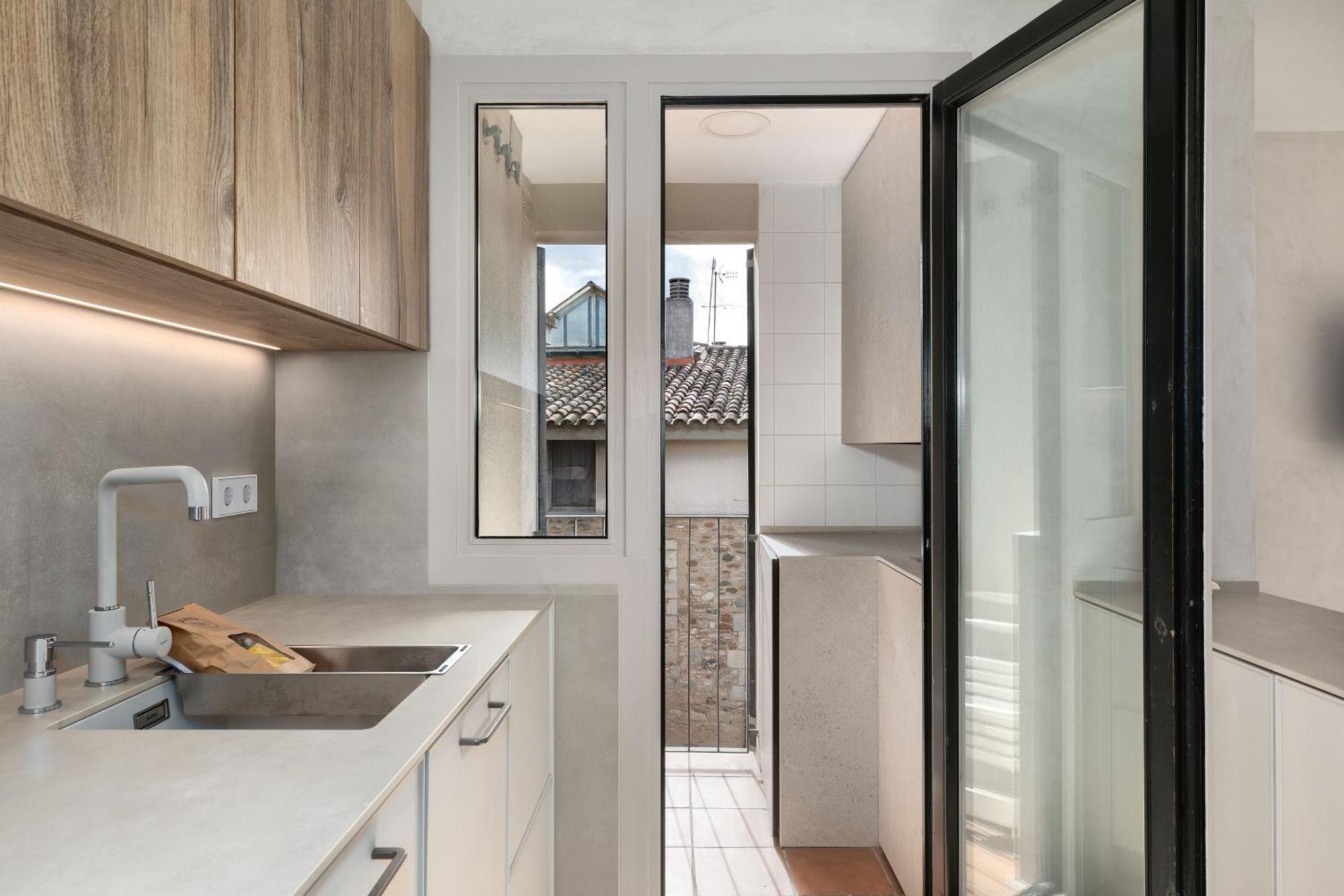 Flateli Pou Rodo 3 Apartment Girona Exterior photo