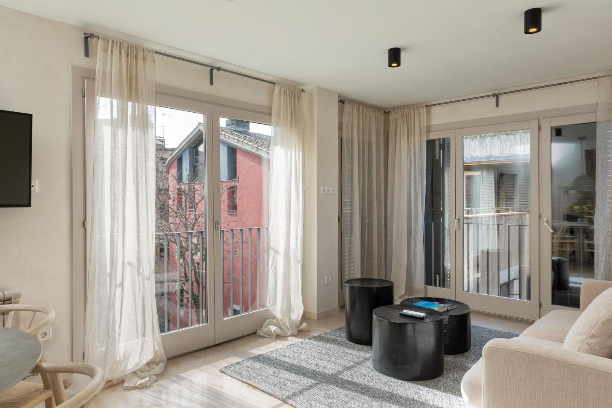 Flateli Pou Rodo 3 Apartment Girona Exterior photo